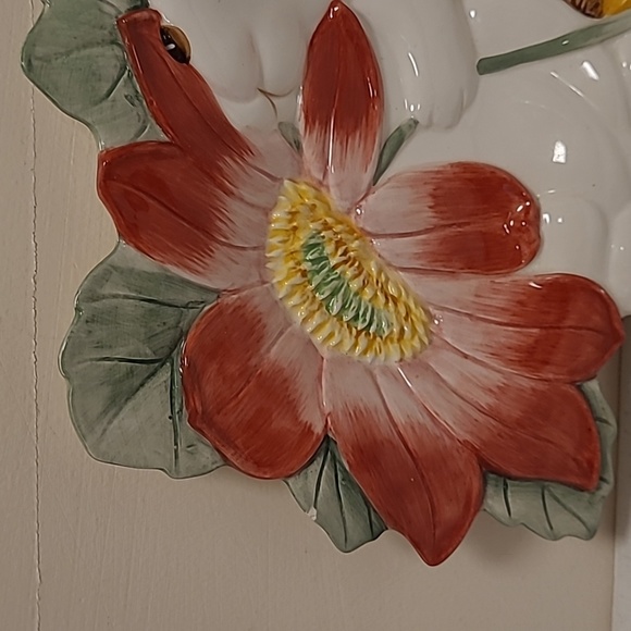 Fitz and Floyd Bunny Blooms Plate - Picture 3 of 16